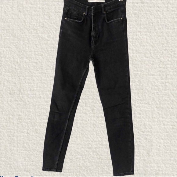 ZARA High Rise Jeans - Picture 1 of 2